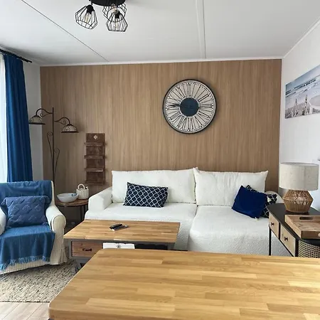 Dzika Laka * Nowecin